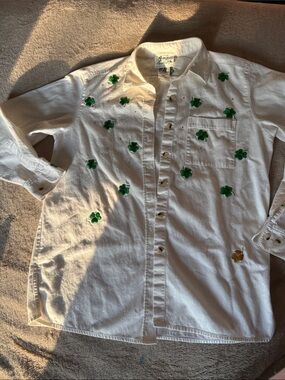 Quacker Factory White Shirt with Green Duck Logo